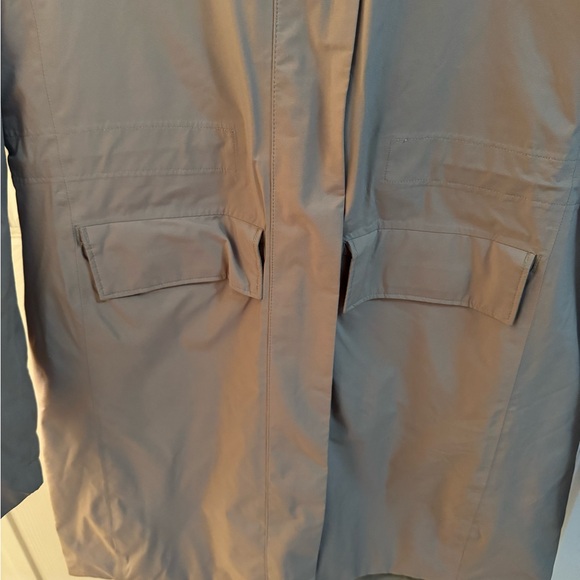 The North Face City Breeze Insulated Parka - Picture 7 of 15